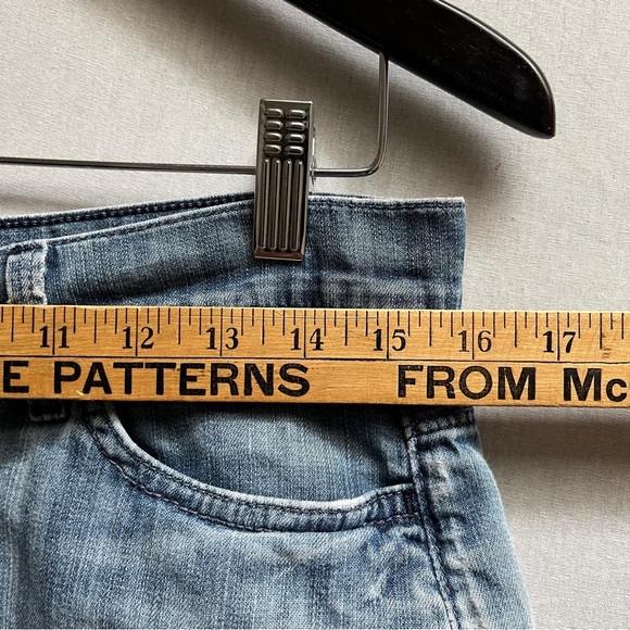 7 For All Mankind distressed Denim mini Skirt Sz 31 - Picture 7 of 12